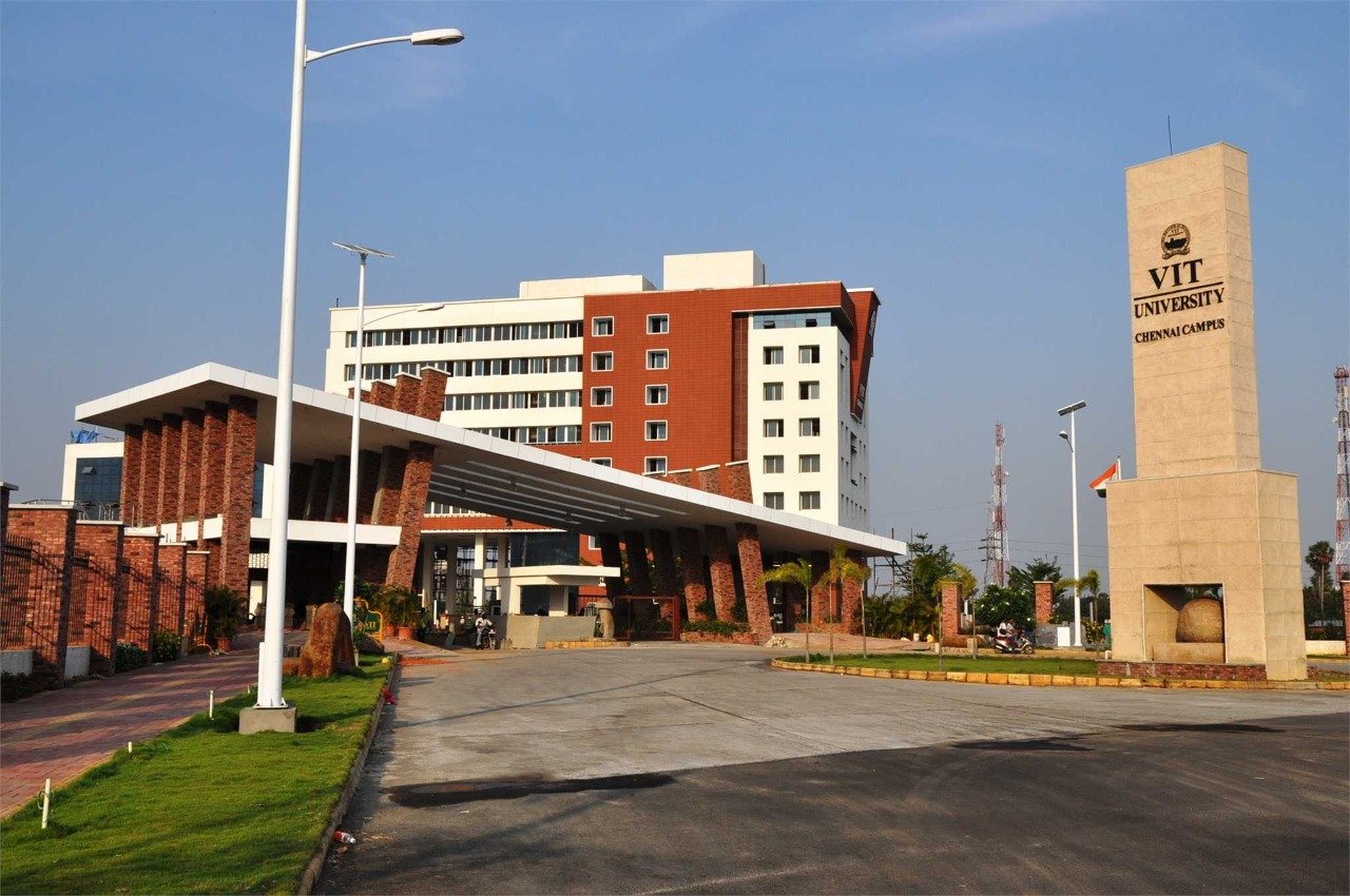 VIT University